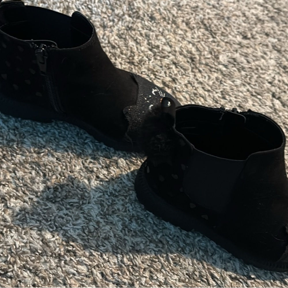 Cat & Jack Black Kids Boots